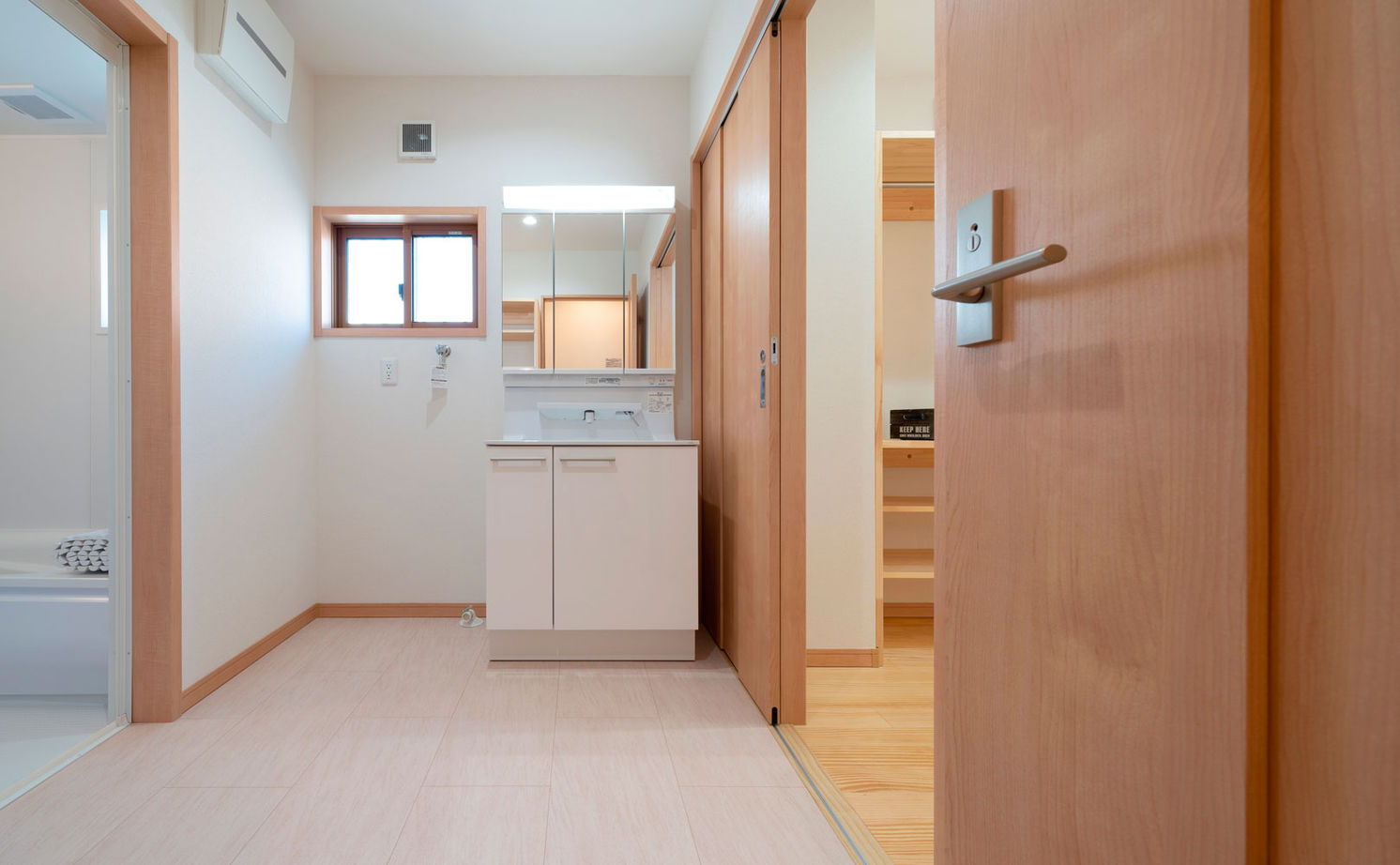 のこのこのいえ 【1800万円台｜間取り図有】海辺を感じる「サーファーズハウス」。回遊動線や機能性素材で住み心地もアップの建築実例画像11