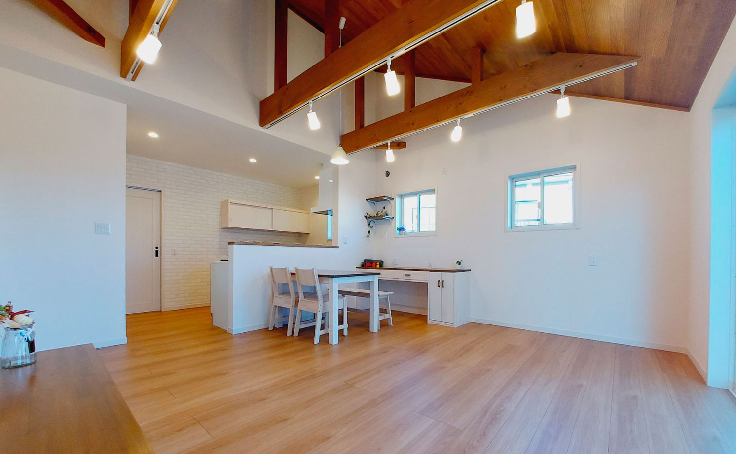 のこのこのいえ 【1000万円台×23坪×可愛い平屋｜間取り図あり】大型犬と過ごせる勾配天井のLDK 、３つの独立した洋室も！の建築実例画像8