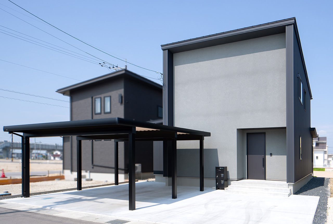 タカノホーム 【2160万円/スキップフロア/間取り図】明るく開放的な吹き抜けと遊び心ある中2階、木の香りに包まれる家の建築実例画像1