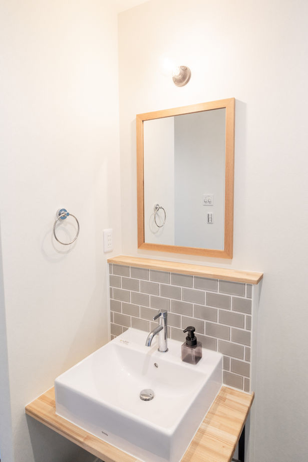 タカノホーム 【魚津市/4LDK/33坪/耐震等級3】納得の性能で毎日を楽しむ、セミオープンなアウトドアリビングのある家の建築実例画像7