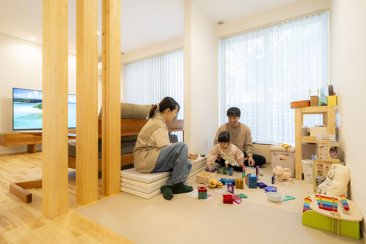 タカノホーム 【2000万円台/30坪台/4LDK/平屋/スタディコーナー】家族が集う空間と快適動線に大満足の平屋の建築実例画像2