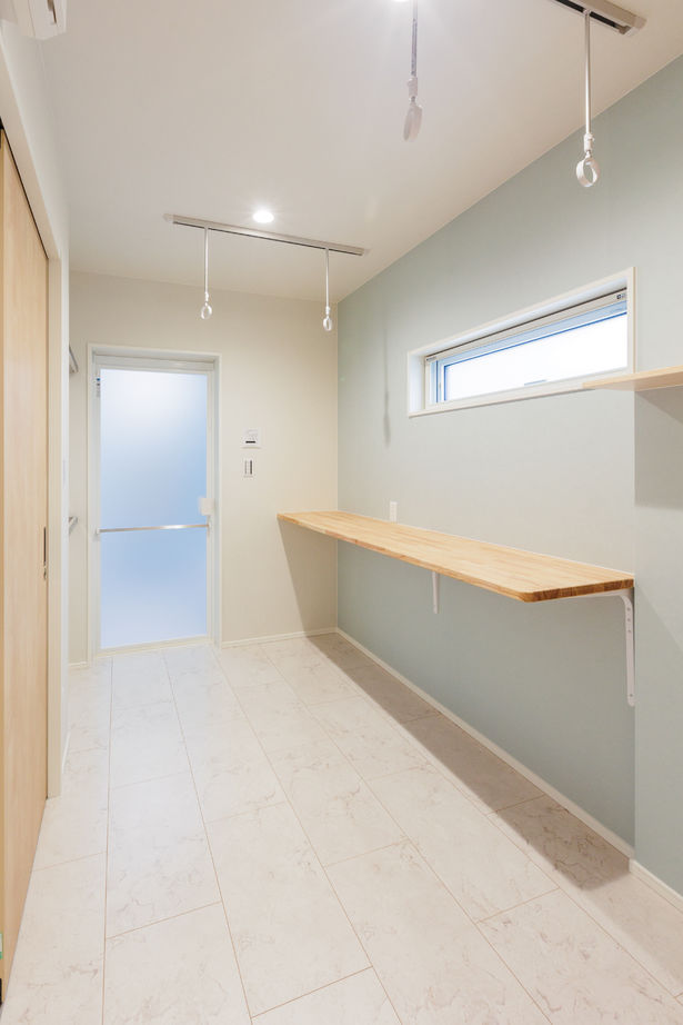 タカノホーム 【平屋/32坪/4LDK/ZEH/間取り図】木の香りと質を楽しむ。自然素材にこだわった北欧風ゼロエネルギー住宅の建築実例画像18