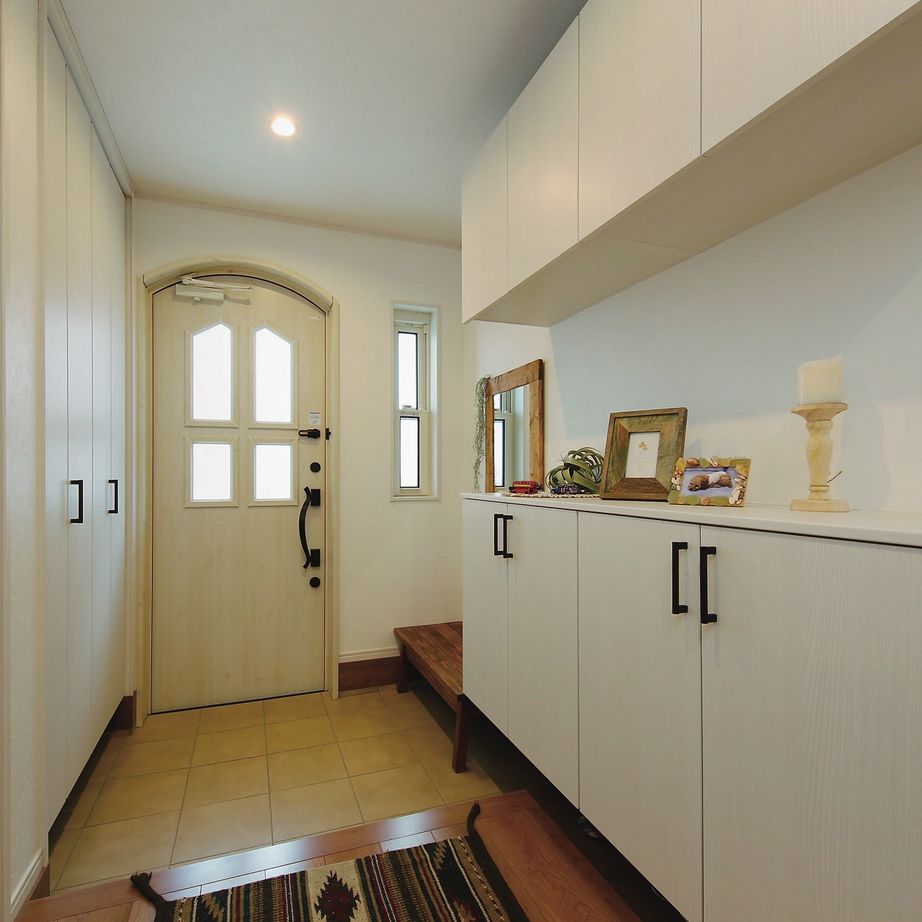 一級建築士事務所　日本住宅（室澤工務店） 【平塚市/１７４９万円/ラップサイディング/間取り図有】輸入住宅風の外観と開放感のあるリビングの建築実例画像9