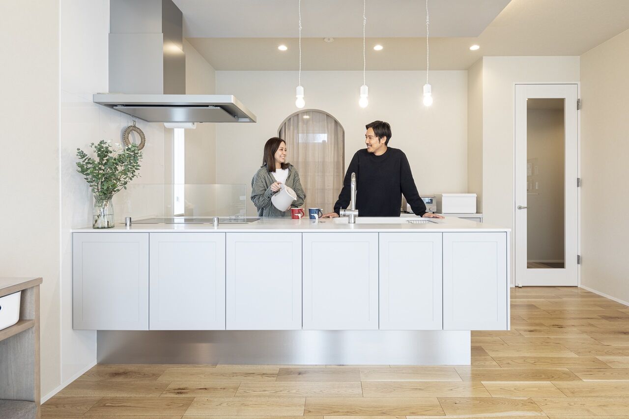 一級建築士事務所　日本住宅（室澤工務店） 【2000万円台/間取り図有】こだわりの回遊動線で家事がラクラク！開放的で温かみのある住まいの建築実例画像5