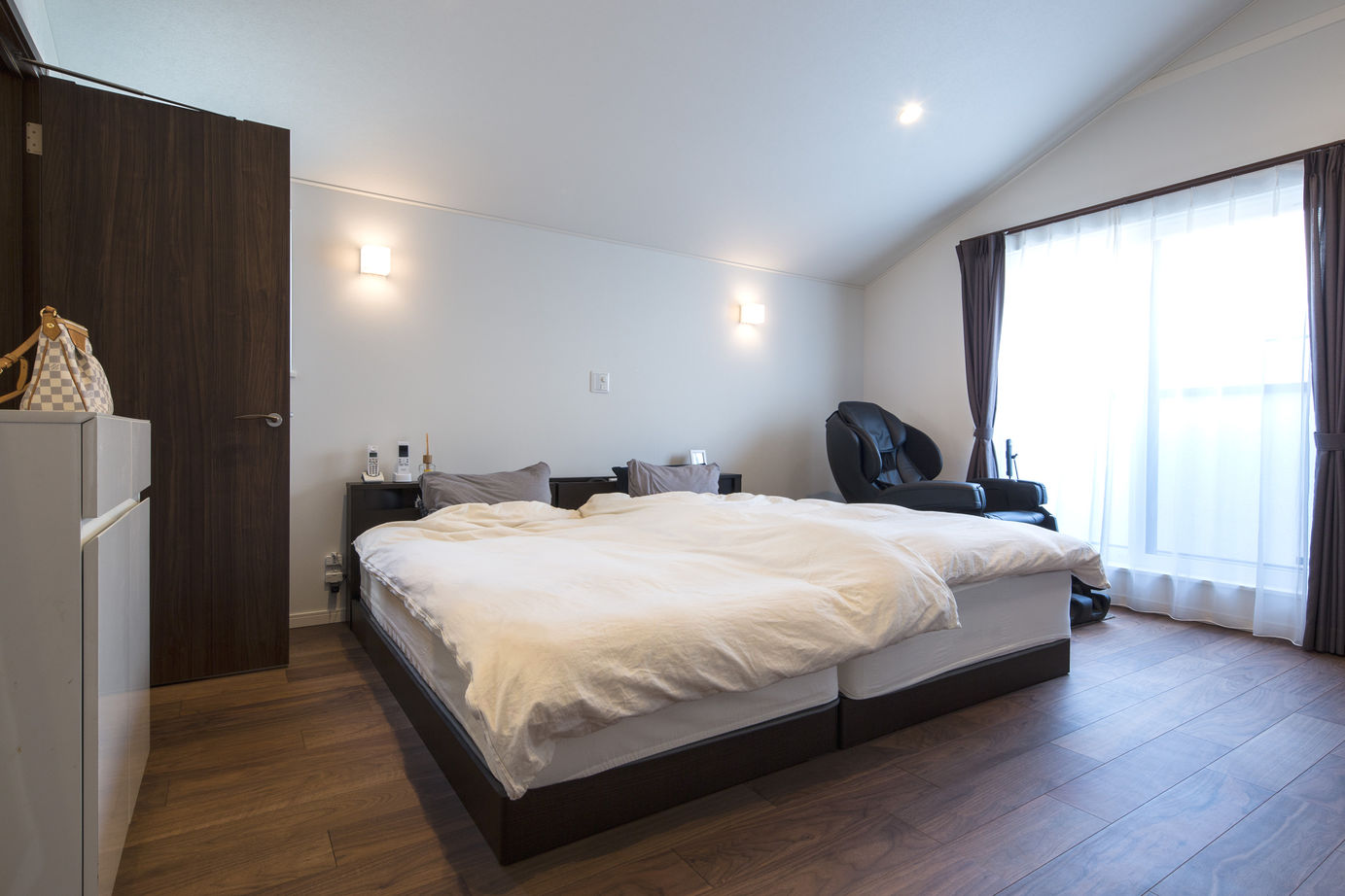 三菱地所ホーム テラスと一つの空間につながる大空間のLDK。光と風、緑を日々愉しめる上質でおしゃれな暮らしの建築実例画像16