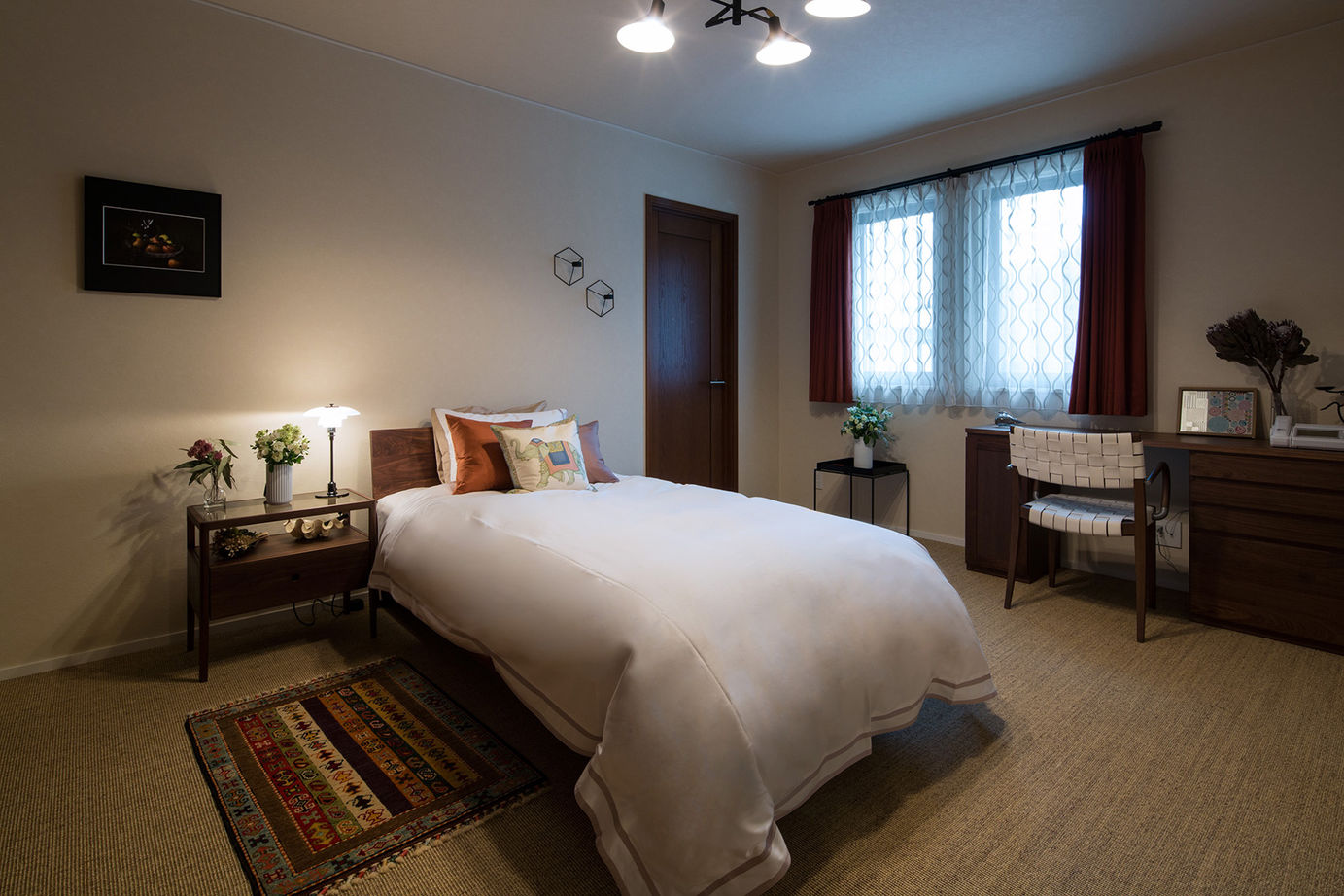 三菱地所ホーム リビングの大空間を実現した平屋風2階建て。全館空調で24時間換気しながら室内は季節を問わず快適の建築実例画像2