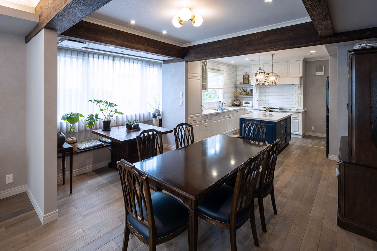 三菱地所ホーム 地下のシアタールームや、フラワーサロンスペースなど、理想のライフスタイルをトコトン形にした住まいの建築実例画像3