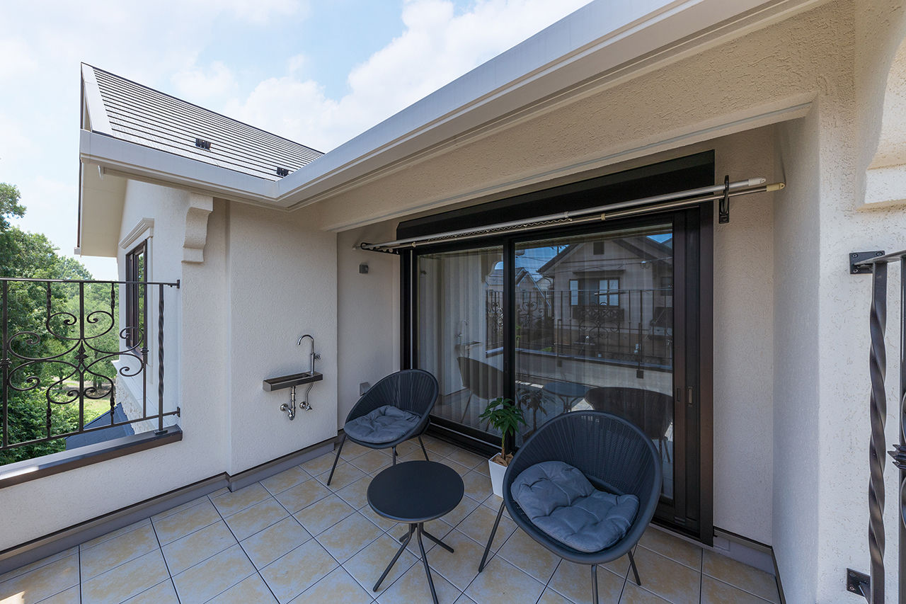 三菱地所ホーム 地下のシアタールームや、フラワーサロンスペースなど、理想のライフスタイルをトコトン形にした住まいの建築実例画像9