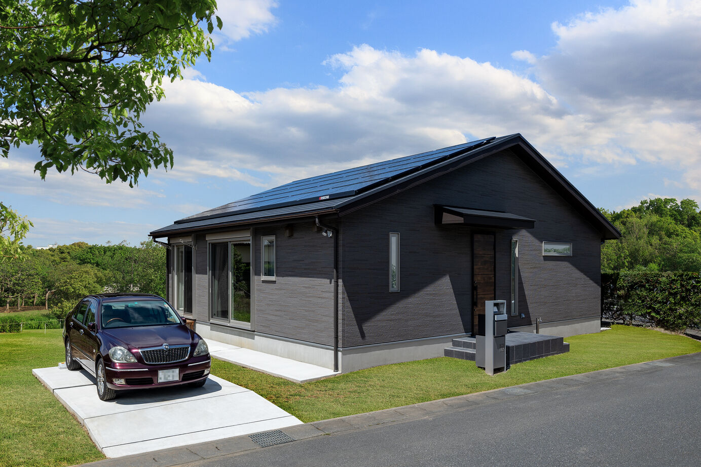 三菱地所ホーム 「今まで経験したことのない気持ちの良い環境！」。いつも快適な、趣味を楽しむ平屋の暮らしの建築実例画像2