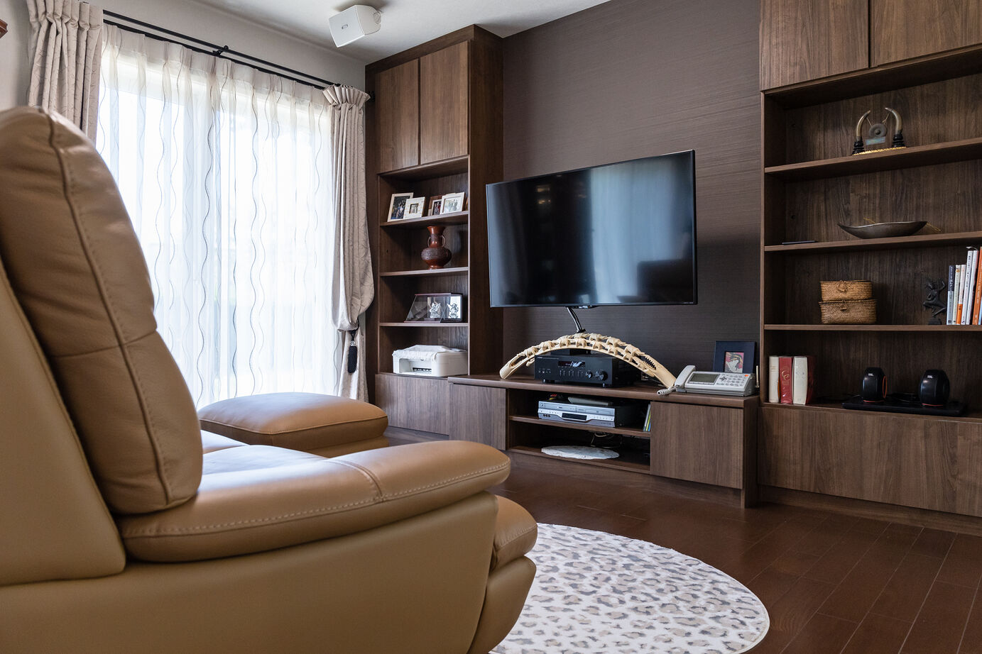 三菱地所ホーム 「今まで経験したことのない気持ちの良い環境！」。いつも快適な、趣味を楽しむ平屋の暮らしの建築実例画像5