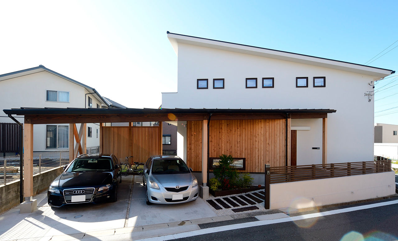 Suumo 健康的に暮らせる家を建てたくて決めました 外観一体型のカーポートがクールなシンプルモダンな家 アイジースタイルハウス 名古屋スタジオの建築実例詳細 注文住宅
