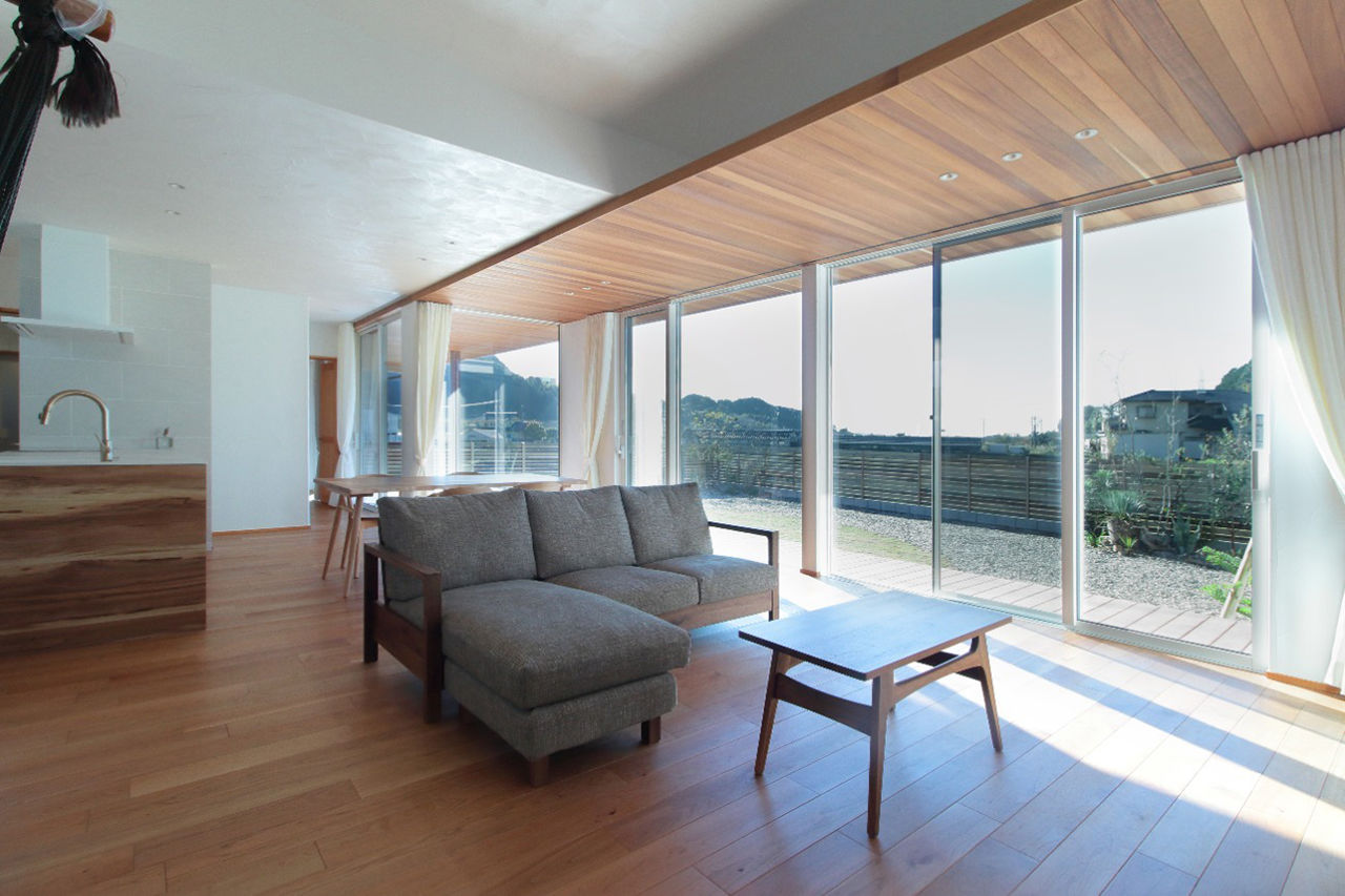 アイジースタイルハウス 【平屋×30坪台×L字型】圧倒的な抜けと開放感。設計士が建てた、豊かな自然と一体になる平屋の建築実例画像6