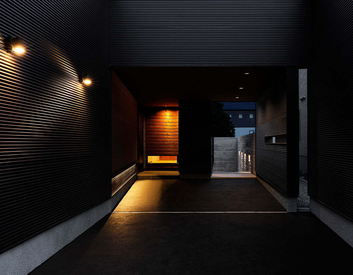 エイベルホーム 【ビルトインガレージ｜スキップフロア｜広々キッチン｜シアタールーム】ステイホームを存分に愉しめる邸宅の建築実例画像2