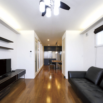 Space Labo　永冨 【愛知県×1000万円台×狭小】間口約4.5ｍの狭小地。開放的に暮らす工夫を凝らしたシンプルモダンの3階建ての建築実例画像5