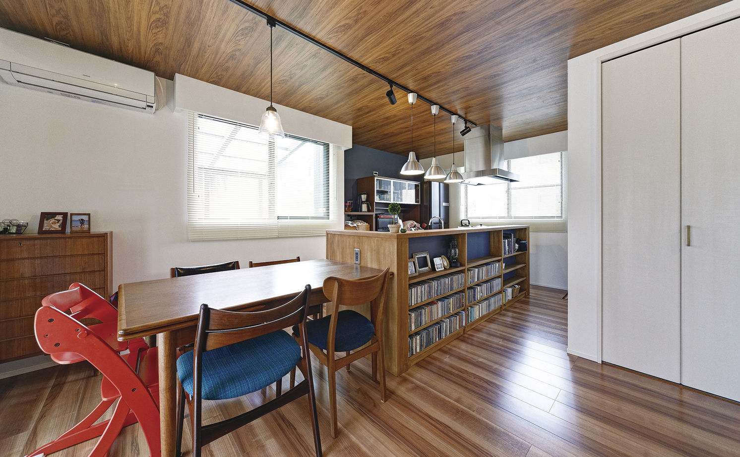 アールギャラリー(アールプランナー) 【愛知県/2000万円台/30坪】限られた敷地を最大限に活用。レトロなカフェの雰囲気を2000万円台で叶えた家の建築実例画像4