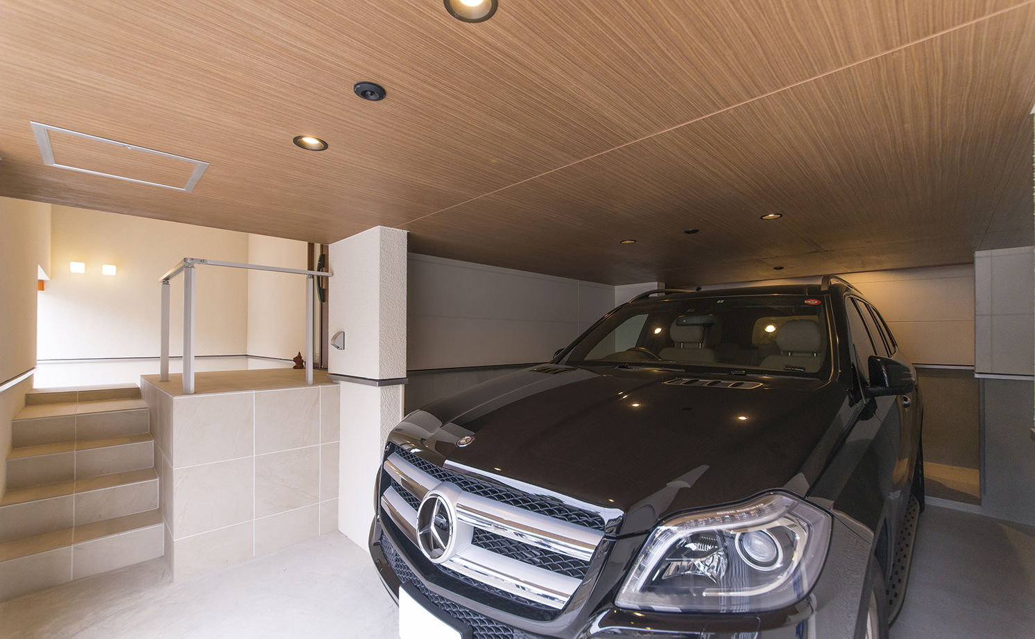 アールギャラリー(アールプランナー) 【4000万円台/3階建て/4LDK/間取り図】高低差の活用でビルトインガレージやスキップフロアを備えた3階建ての建築実例画像3