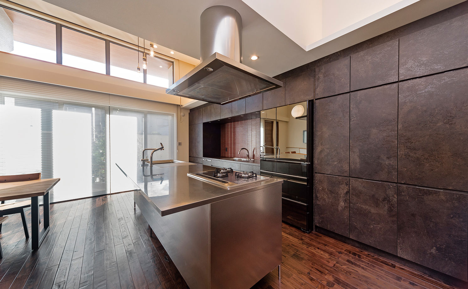 アールギャラリー(アールプランナー) 【日進市/3000万円台】小京都の路地、リゾートなLDKや中庭、ウッドデッキなど「大人モダンな和」を我が家にの建築実例画像5