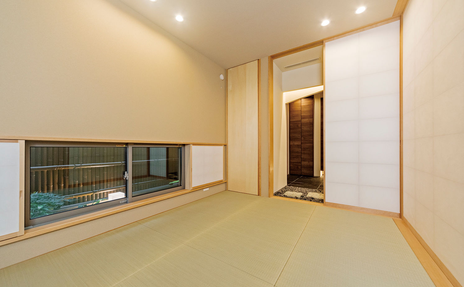 アールギャラリー(アールプランナー) 【日進市/3000万円台】小京都の路地、リゾートなLDKや中庭、ウッドデッキなど「大人モダンな和」を我が家にの建築実例画像7