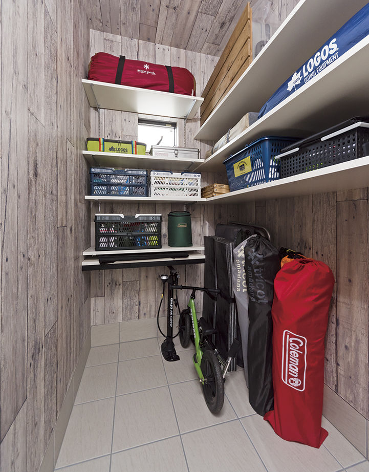 アールギャラリー(アールプランナー) 【2000万円台/30坪台/間取り有】20畳超のリビングに土間収納やロフト・中庭も。理想を叶えた家の建築実例画像16