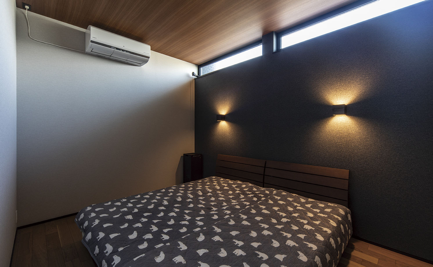 アールギャラリー(アールプランナー) 【平屋/3000万円台/30坪台/間取り有】柱のない大空間と高天井で「広く住む」。スタイリッシュな平屋の家の建築実例画像9