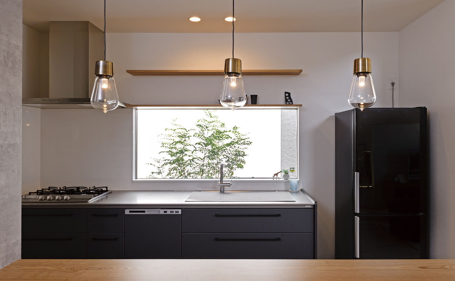 アールギャラリー(アールプランナー) 【2000万円台/20坪台/2LDK/間取り図】女性設計士と創る、レストラン風ダイニングキッチンのある平屋の家の建築実例画像3