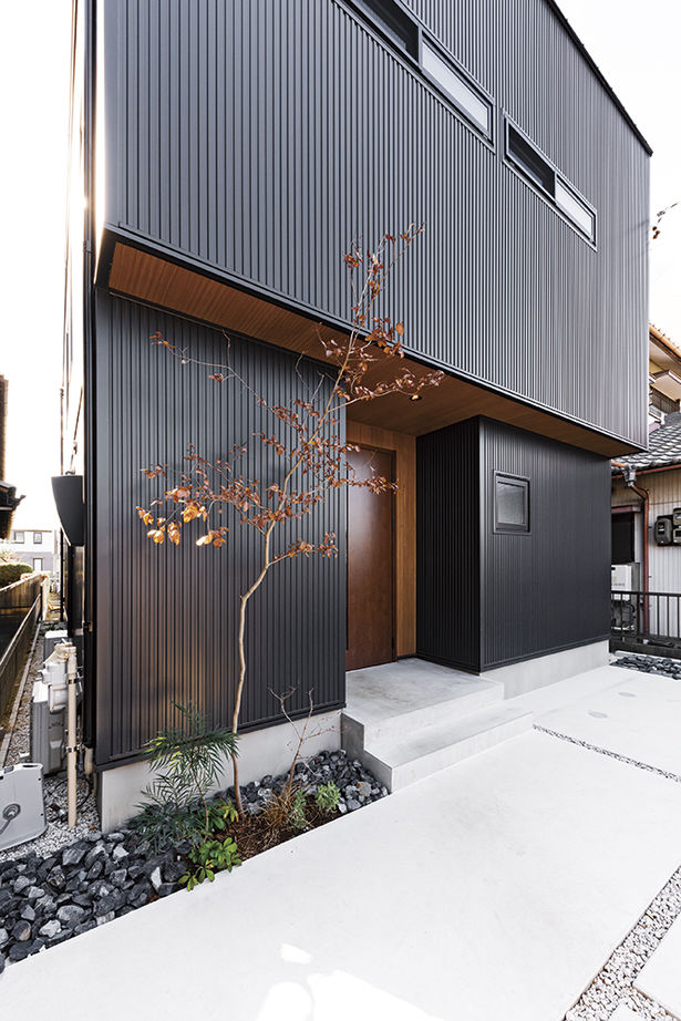 アールギャラリー(アールプランナー) 【2000万円台/30坪台/間取り図】こだわりの壁や窓、照明で創る吹き抜けを楽しむインダストリアルハウスの建築実例画像3