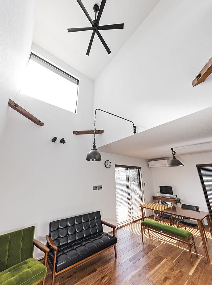 アールギャラリー(アールプランナー) 【2000万円台/30坪台/間取り図】こだわりの壁や窓、照明で創る吹き抜けを楽しむインダストリアルハウスの建築実例画像5