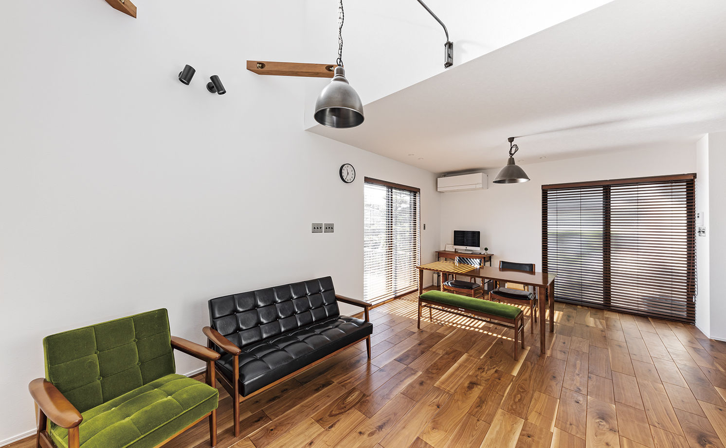 アールギャラリー(アールプランナー) 【2000万円台/30坪台/間取り図】こだわりの壁や窓、照明で創る吹き抜けを楽しむインダストリアルハウスの建築実例画像11