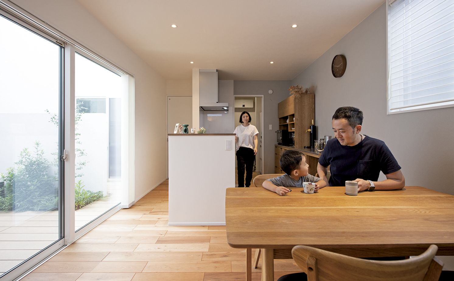 アールギャラリー(アールプランナー) 【2000万円台/30坪台/ウッドデッキ/間取り有】コートハウスの中庭で家族だけが楽しめる悠々自適生活の建築実例画像8