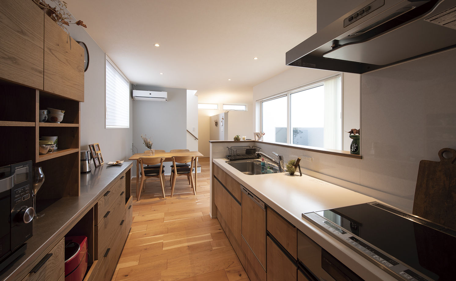 アールギャラリー(アールプランナー) 【2000万円台/30坪台/ウッドデッキ/間取り有】コートハウスの中庭で家族だけが楽しめる悠々自適生活の建築実例画像10