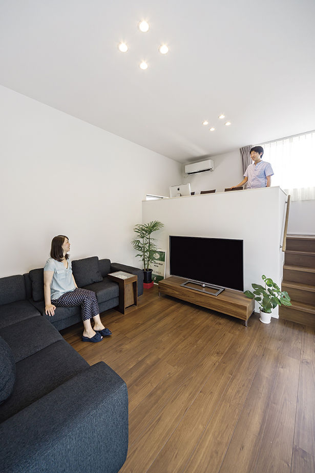 アールギャラリー(アールプランナー) 【2000万円台/30坪台】豊かな緑を借景にした暮らし。絵になる土間玄関とスキップフロアのある家の建築実例画像6