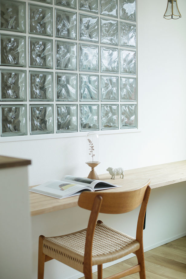 アールギャラリー(アールプランナー) 【2000万円台/30坪台/間取り図】家族が自然に集う陽だまりの図書ルームがある、ナチュラルモダンな家の建築実例画像4