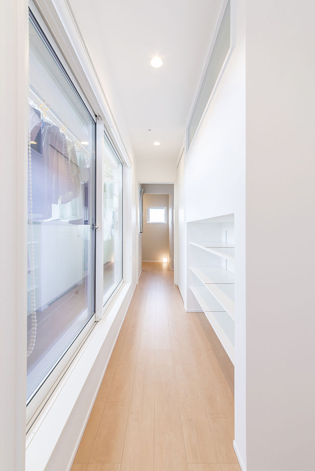 アールギャラリー(アールプランナー) 【2000万円台/30坪台/間取り図】家族が自然に集う陽だまりの図書ルームがある、ナチュラルモダンな家の建築実例画像13