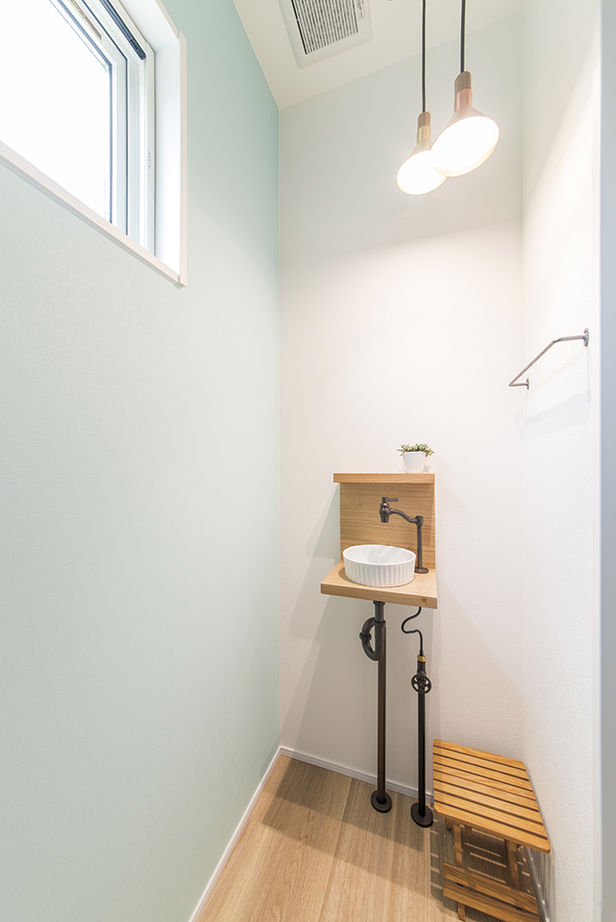 アールギャラリー(アールプランナー) 【2000万円台/30坪台/間取り図】家族が自然に集う陽だまりの図書ルームがある、ナチュラルモダンな家の建築実例画像14