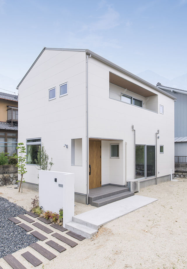 アールギャラリー(アールプランナー) 【2000万円台/30坪台/間取り図】家族が自然に集う陽だまりの図書ルームがある、ナチュラルモダンな家の建築実例画像16