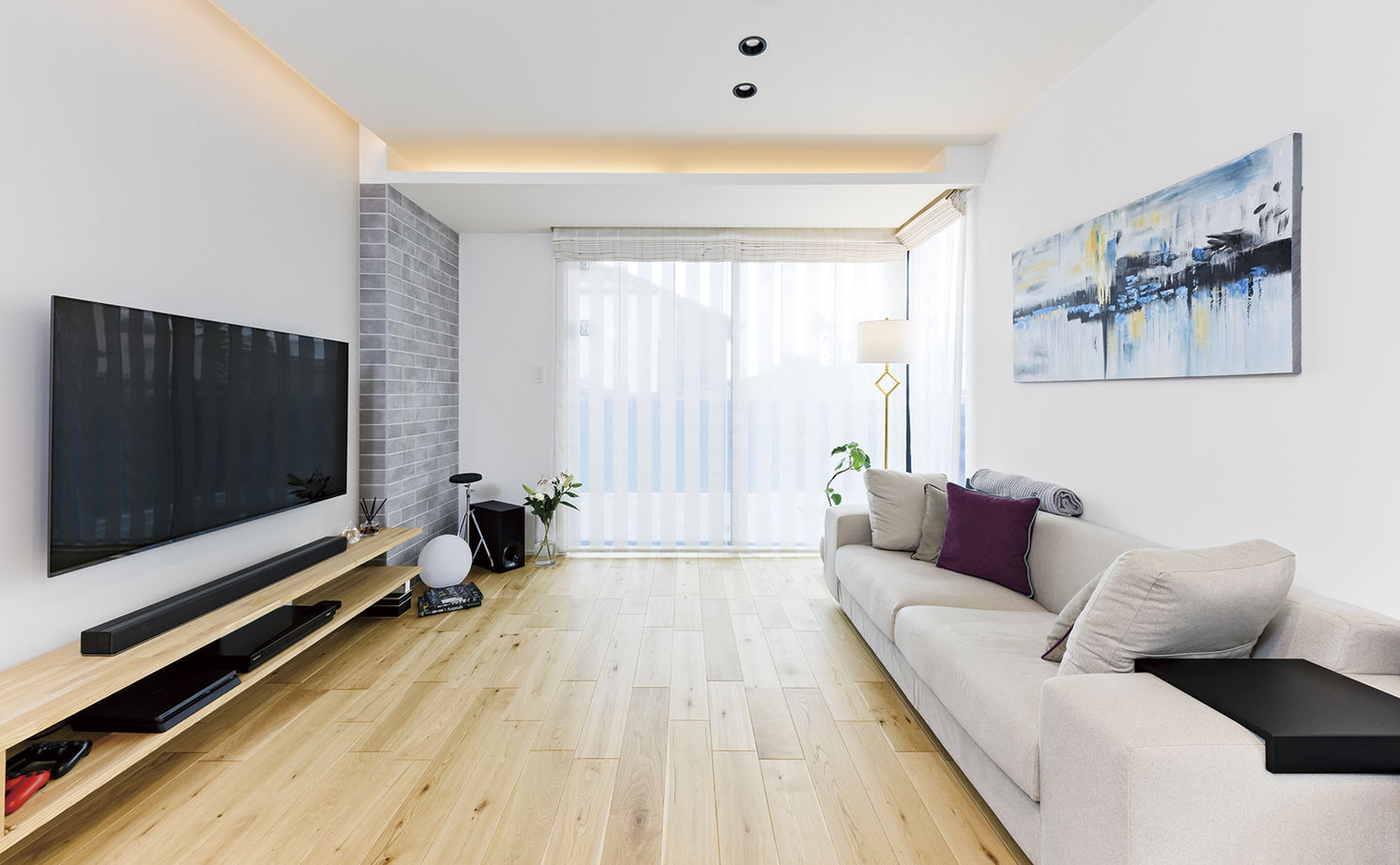 アールギャラリー(アールプランナー) 【2000万円台/30坪台/間取り図】土地条件に左右されない、広々空間。外構の工夫で開放感も確保の建築実例画像4