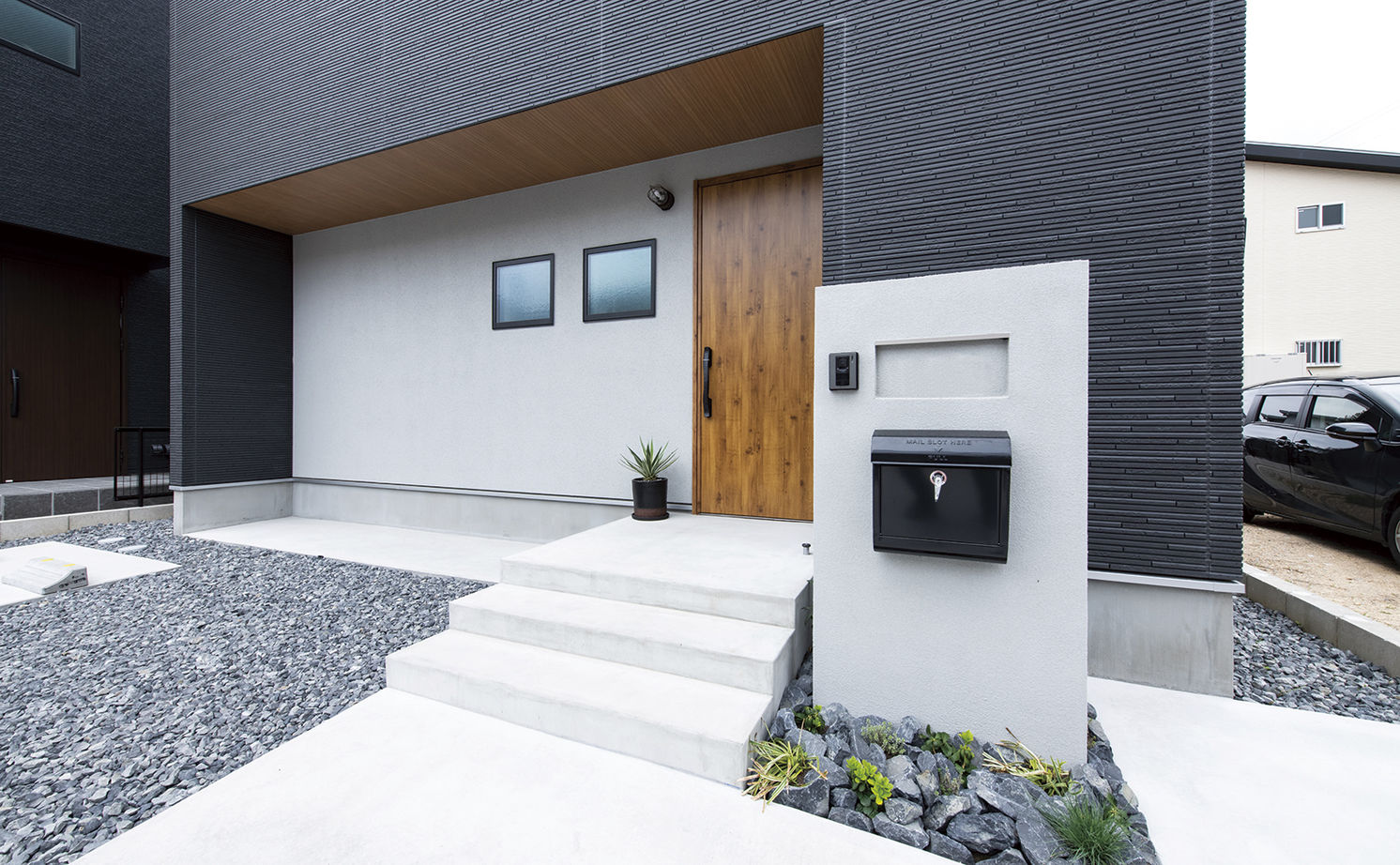 アールギャラリー(アールプランナー) 【2000万円台/30坪/3LDK/間取り図】造作家具やアンティーク照明に囲まれ愛着が増すインダストリアルな家の建築実例画像3