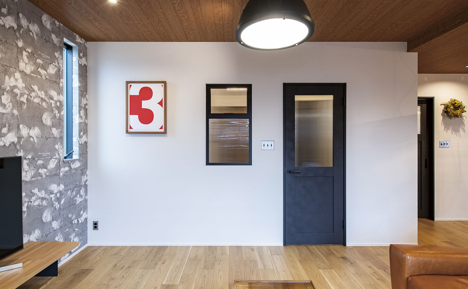 アールギャラリー(アールプランナー) 【2000万円台/30坪/3LDK/間取り図】造作家具やアンティーク照明に囲まれ愛着が増すインダストリアルな家の建築実例画像6