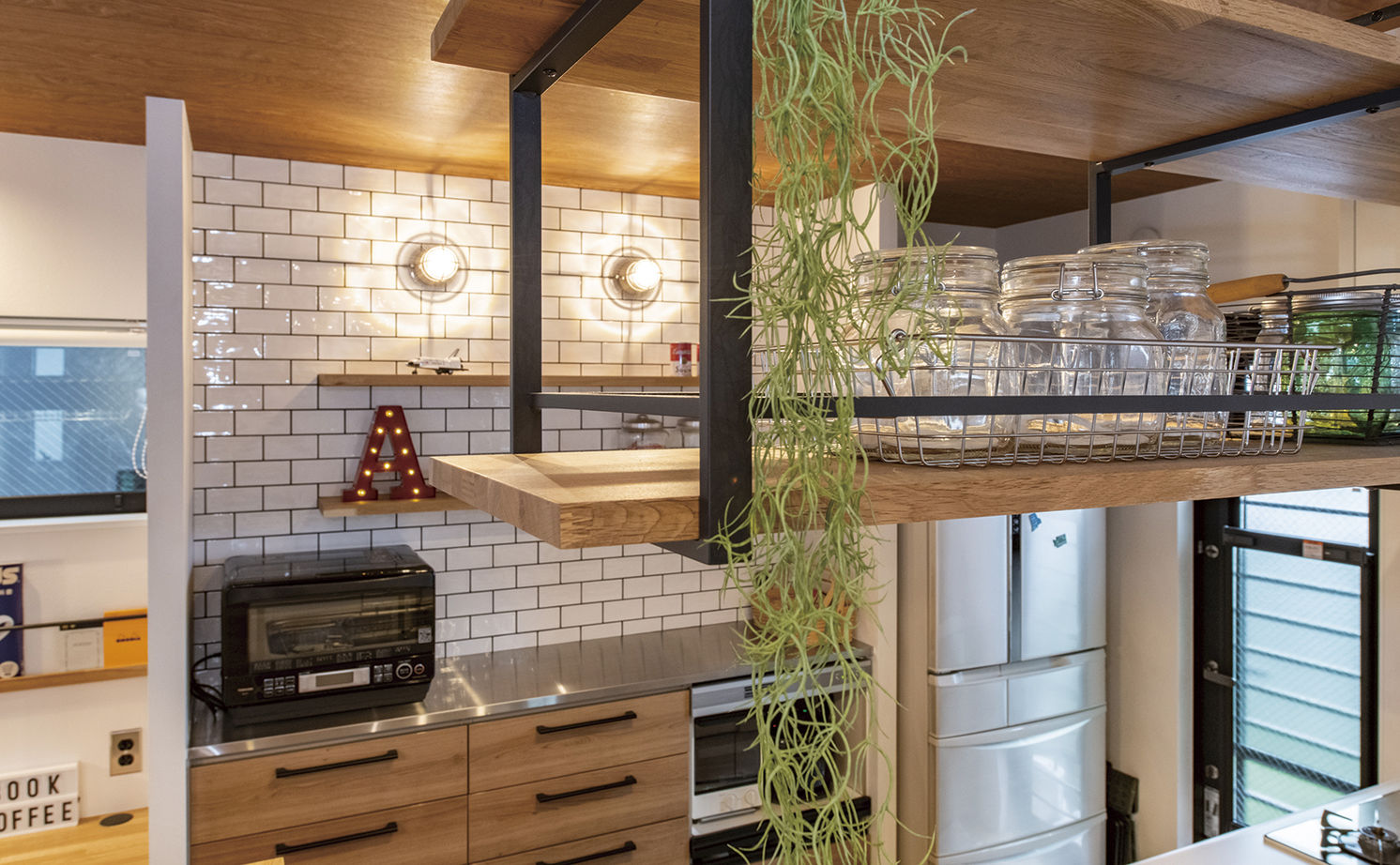 アールギャラリー(アールプランナー) 【2000万円台/30坪/3LDK/間取り図】造作家具やアンティーク照明に囲まれ愛着が増すインダストリアルな家の建築実例画像11