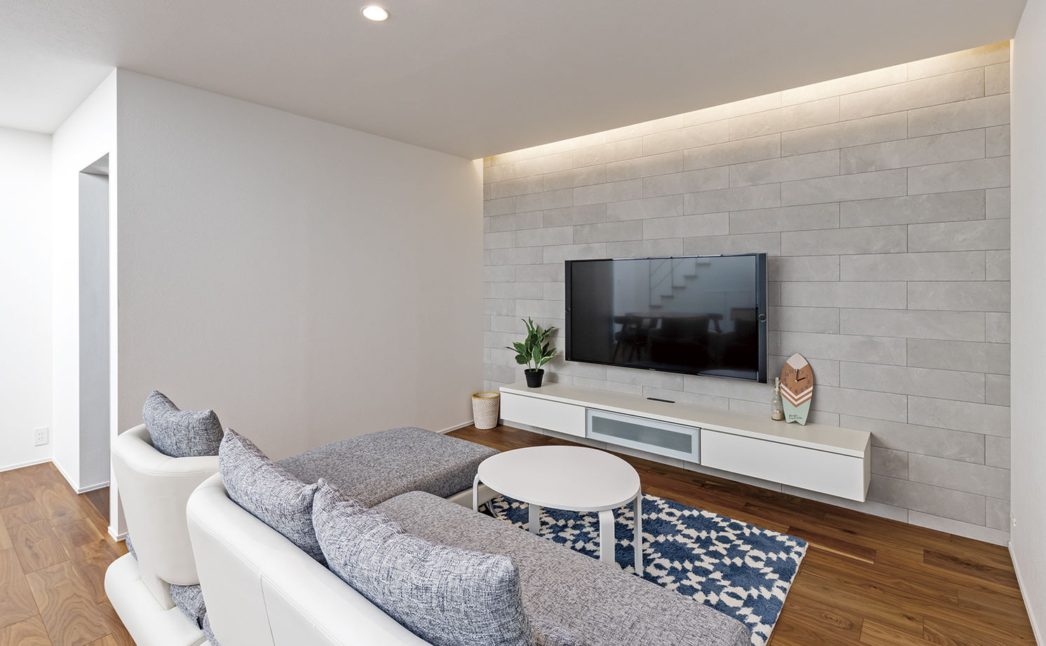 アールギャラリー(アールプランナー) 【2000万円台/40坪/間取り図有】設計士と描く、吹抜けダイニング×ピットリビングの明るい家の建築実例画像8