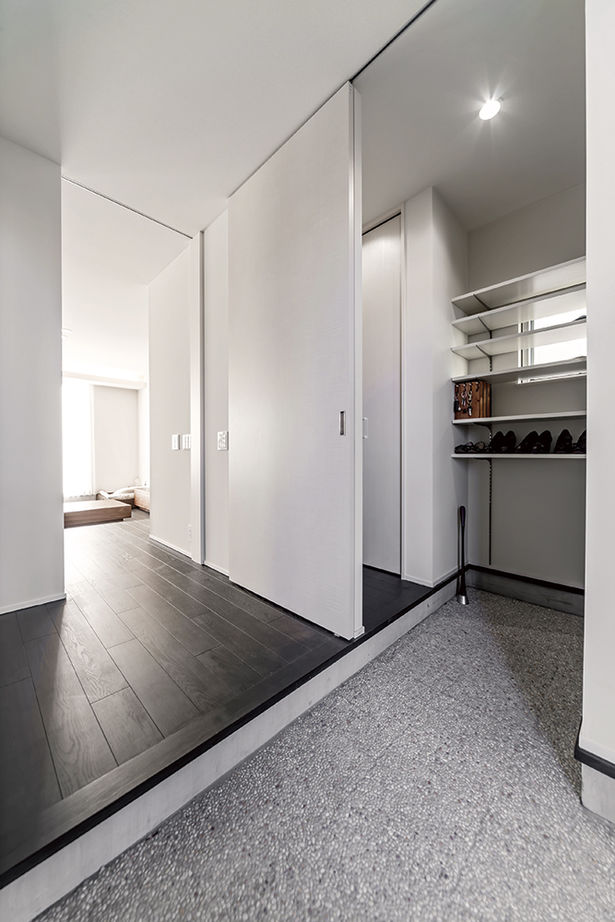 アールギャラリー(アールプランナー) 【2000万円台/40坪/4LDK/坪庭/間取り図】自然素材を使った和の質感に、モダンなデザインをプラスの建築実例画像11