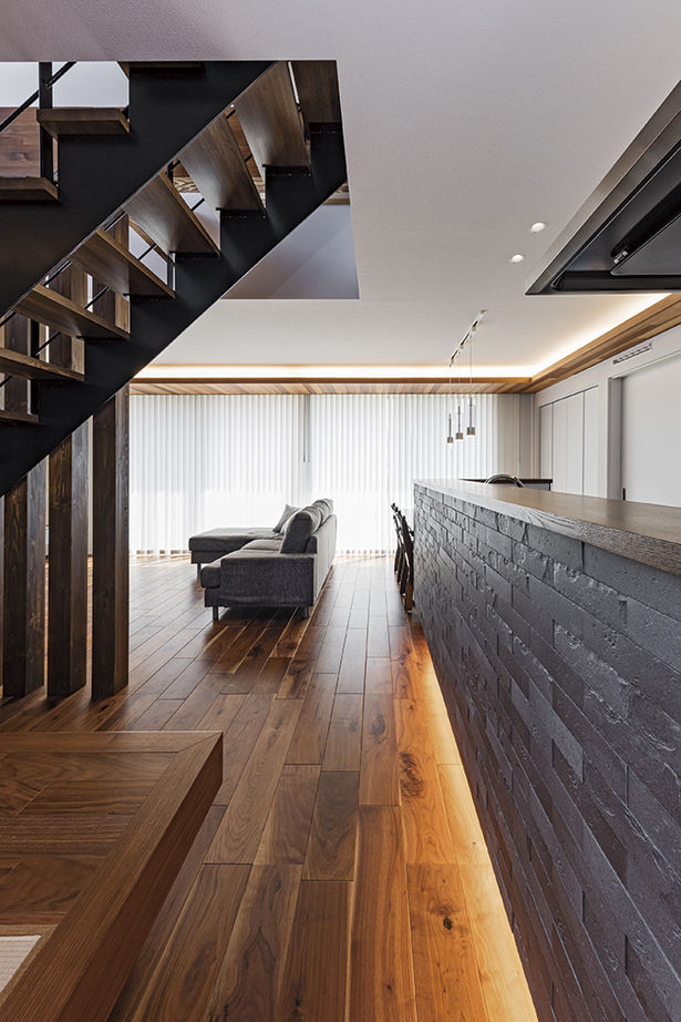 アールギャラリー(アールプランナー) 【3000万円台/40坪台/間取り有】塗り壁×吹き抜け×全館空調。「開け放つ暮らし」を楽しむ家の建築実例画像12