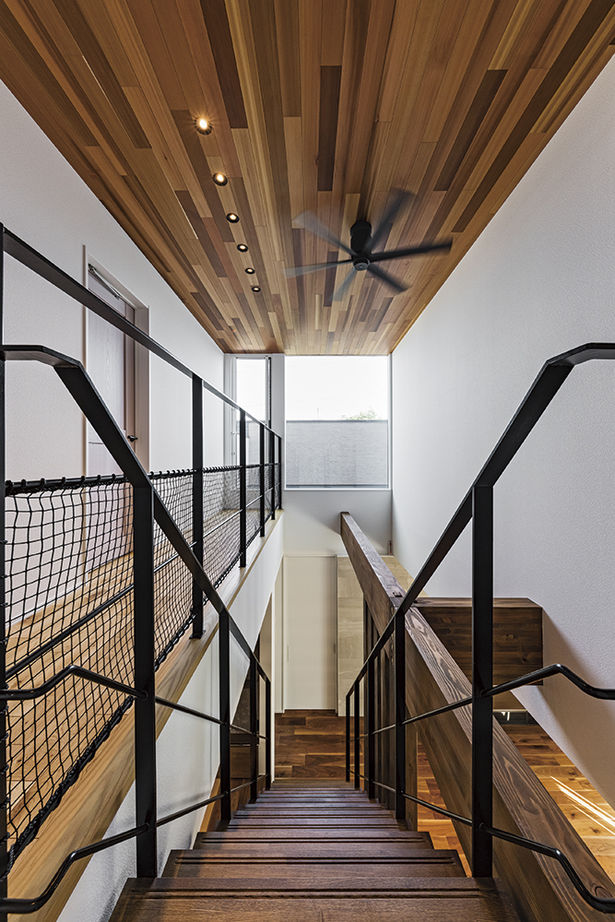 アールギャラリー(アールプランナー) 【3000万円台/40坪台/間取り有】塗り壁×吹き抜け×全館空調。「開け放つ暮らし」を楽しむ家の建築実例画像16