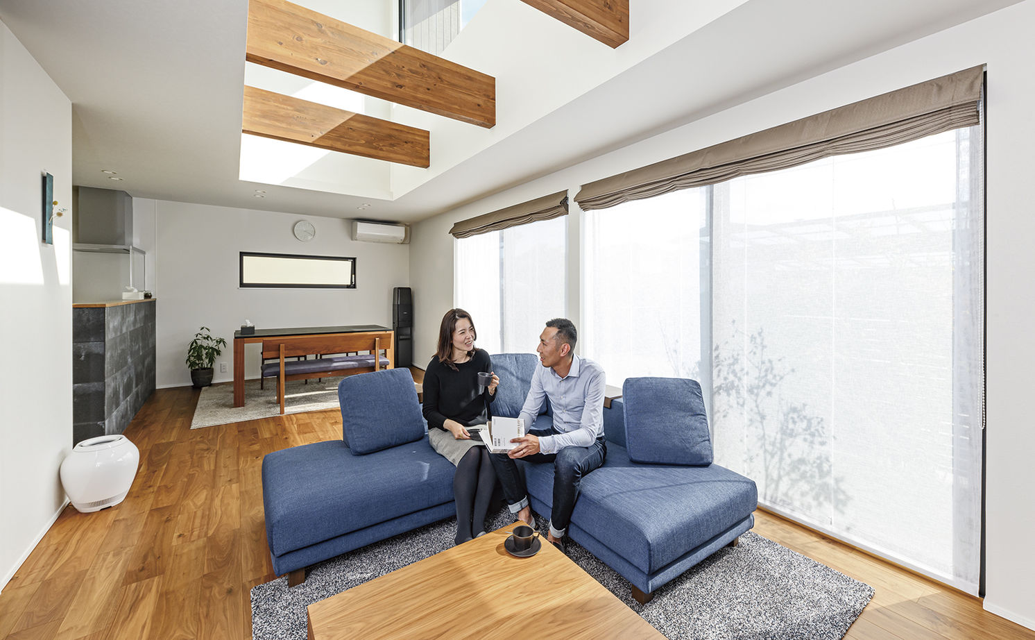 アールギャラリー(アールプランナー) 【2000万円台/30坪台/間取り有】立地と吹き抜けの開放感で晴れの日が待ち遠しい、シンプルモダンな家の建築実例画像3