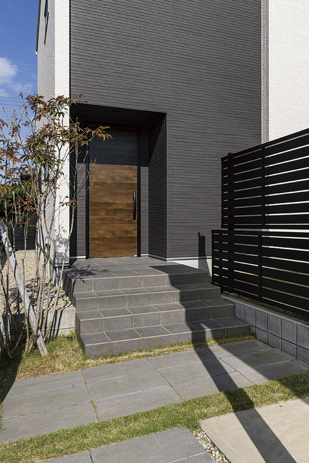 アールギャラリー(アールプランナー) 【2000万円台/30坪台/間取り有】立地と吹き抜けの開放感で晴れの日が待ち遠しい、シンプルモダンな家の建築実例画像18