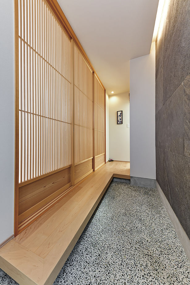 アールギャラリー(アールプランナー) 【2000万円台/30坪台/間取り有】こだわりの素材で魅せる。吹抜けや書斎を備える非日常空間を味わう家の建築実例画像5