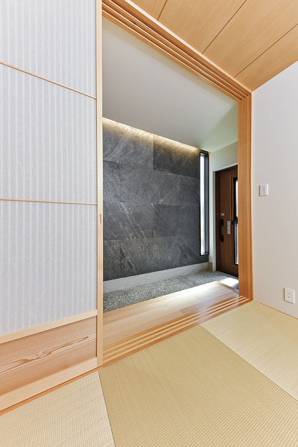 アールギャラリー(アールプランナー) 【2000万円台/30坪台/間取り有】こだわりの素材で魅せる。吹抜けや書斎を備える非日常空間を味わう家の建築実例画像6