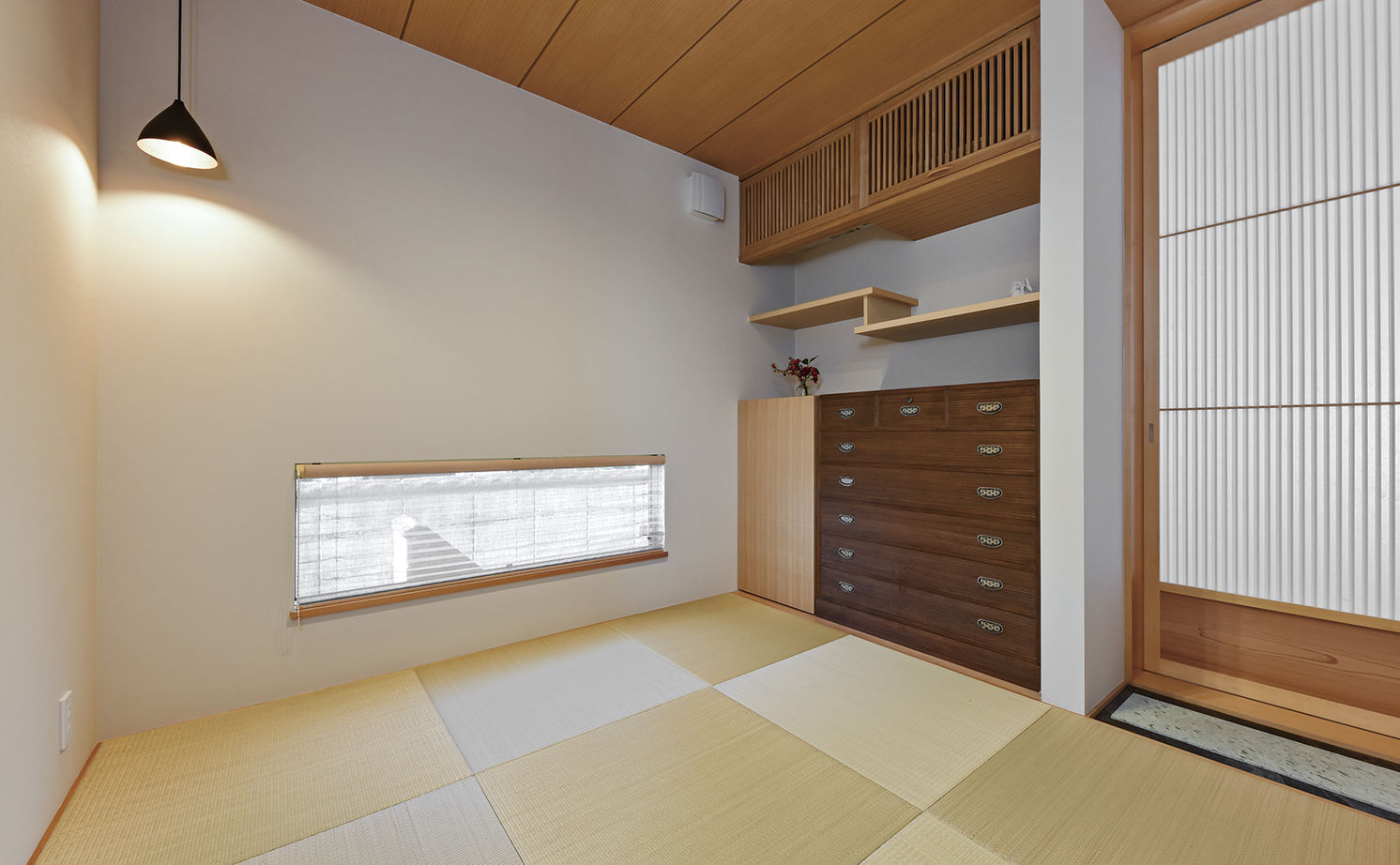 アールギャラリー(アールプランナー) 【2000万円台/30坪台/間取り有】こだわりの素材で魅せる。吹抜けや書斎を備える非日常空間を味わう家の建築実例画像7