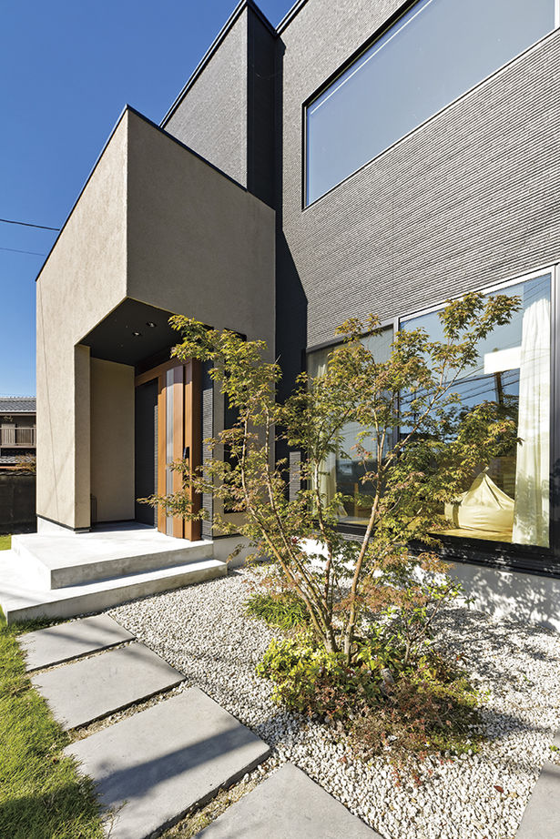 アールギャラリー(アールプランナー) 【2000万円台/30坪台/間取り有】こだわりの素材で魅せる。吹抜けや書斎を備える非日常空間を味わう家の建築実例画像20