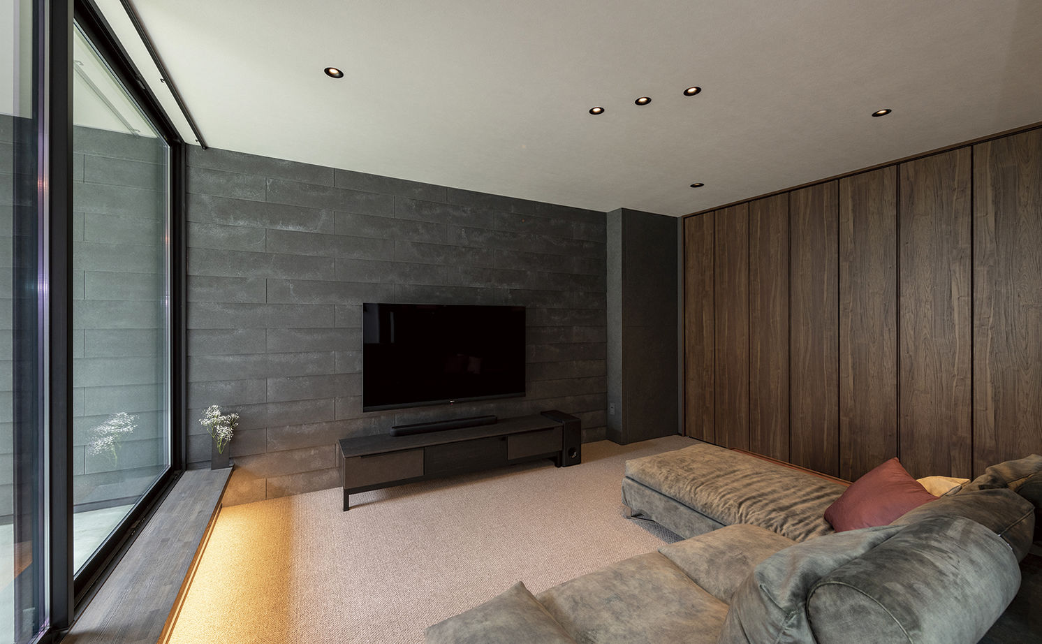 アールギャラリー(アールプランナー) 【2000万円台／30坪台／間取り有】吹抜けとピットリビングで生まれる開放感。外に閉じて、内に開放する家の建築実例画像17